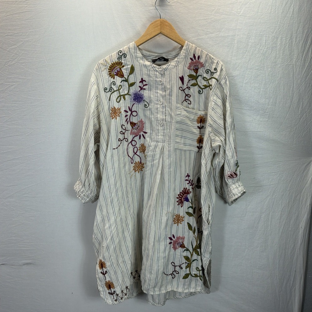 Johnny Was Workshop Embroidered Floral V-Neck 3/4 Sleeve Tunic Blouse LG cotton